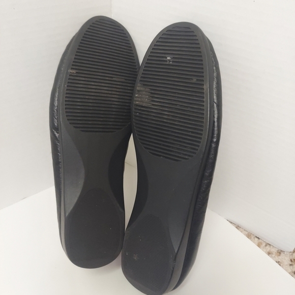 Appleseed's Black Leather Floral Applique Ballet Flats 9.5 Shoes Slip On - Picture 12 of 12